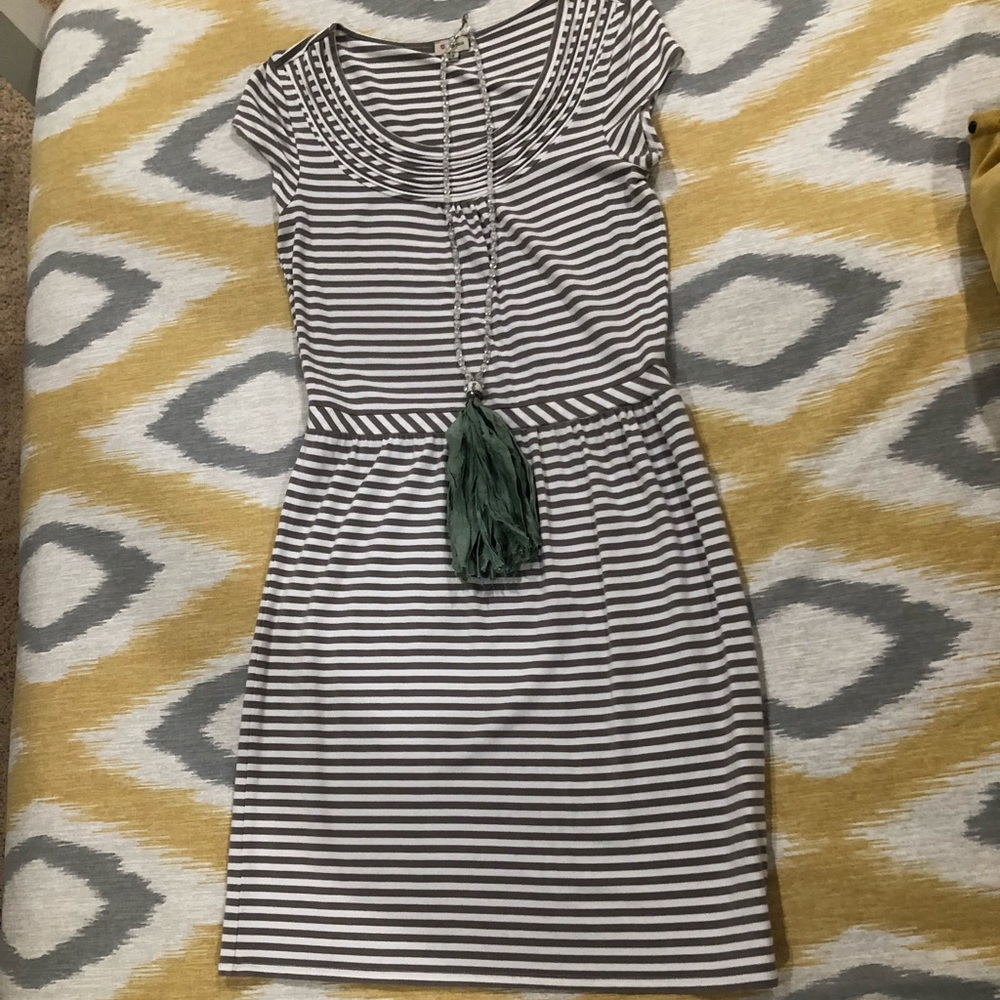 Daniel Cremieux knee length dress